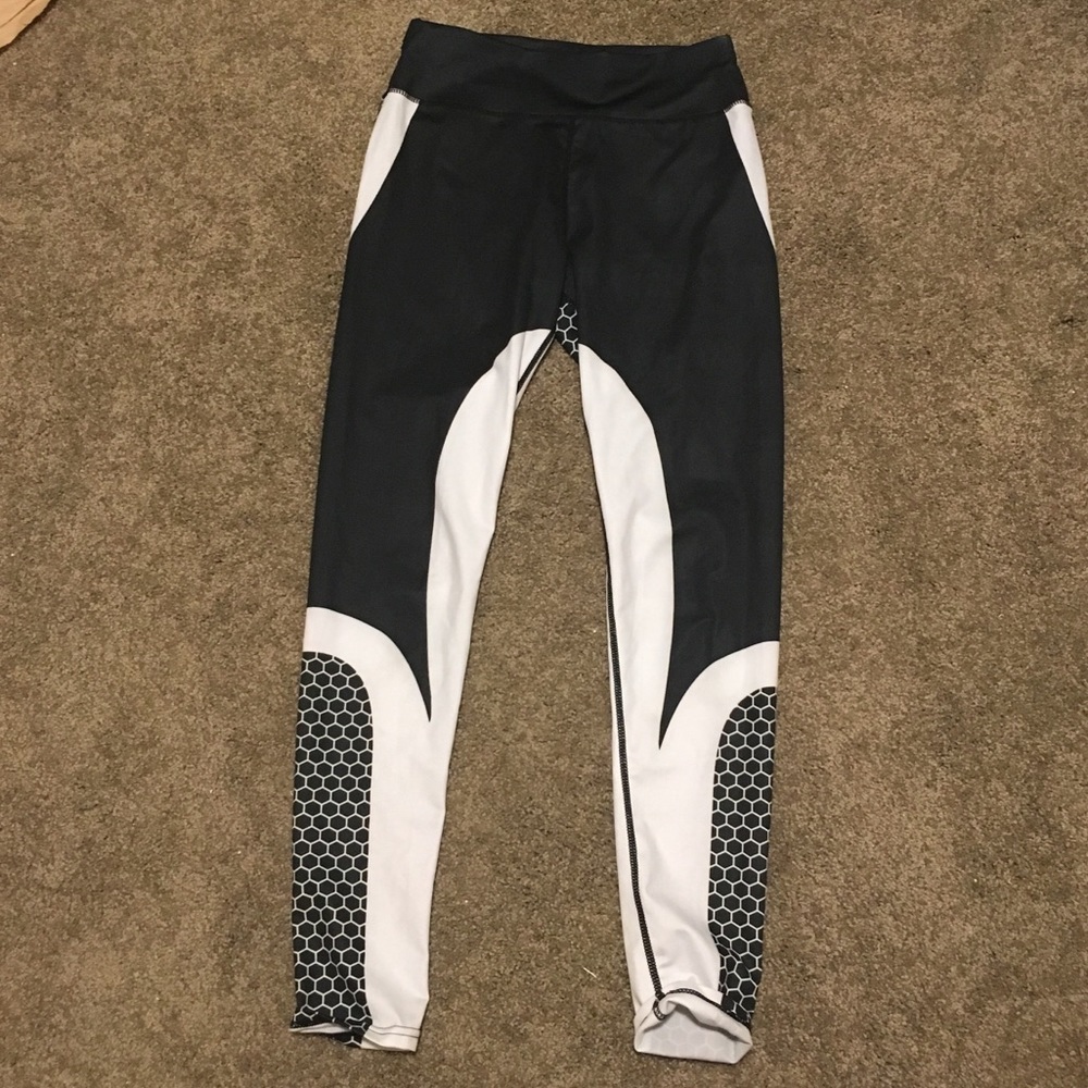 Athletic leggings